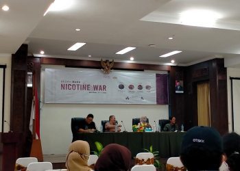 Nicotine War Bedah Siasat Korporasi Farmasi Kontrol Tembakau